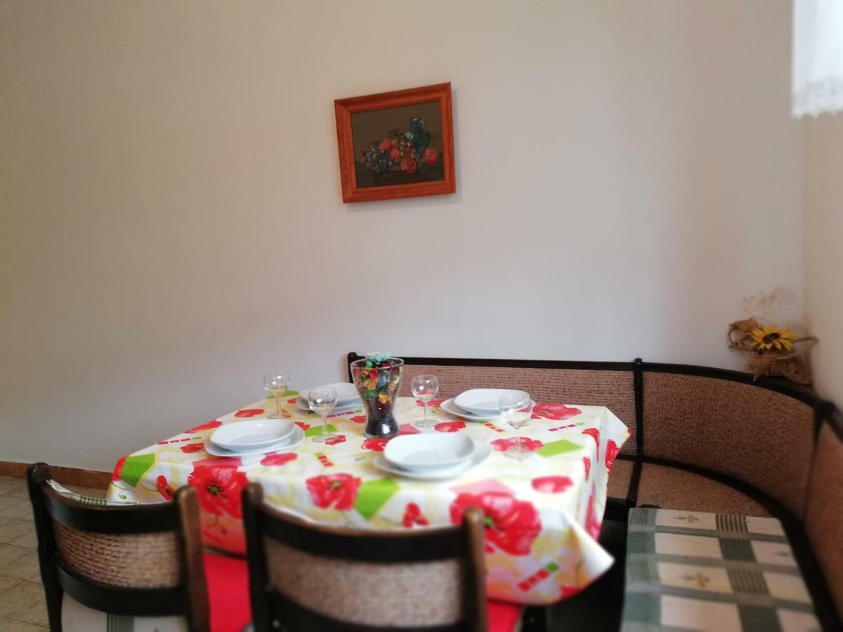 Apartment Marina Malinska Luaran gambar