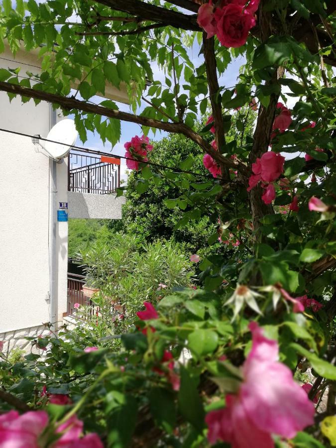 Apartment Marina Malinska Luaran gambar